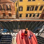 Vista Canale Apartment *